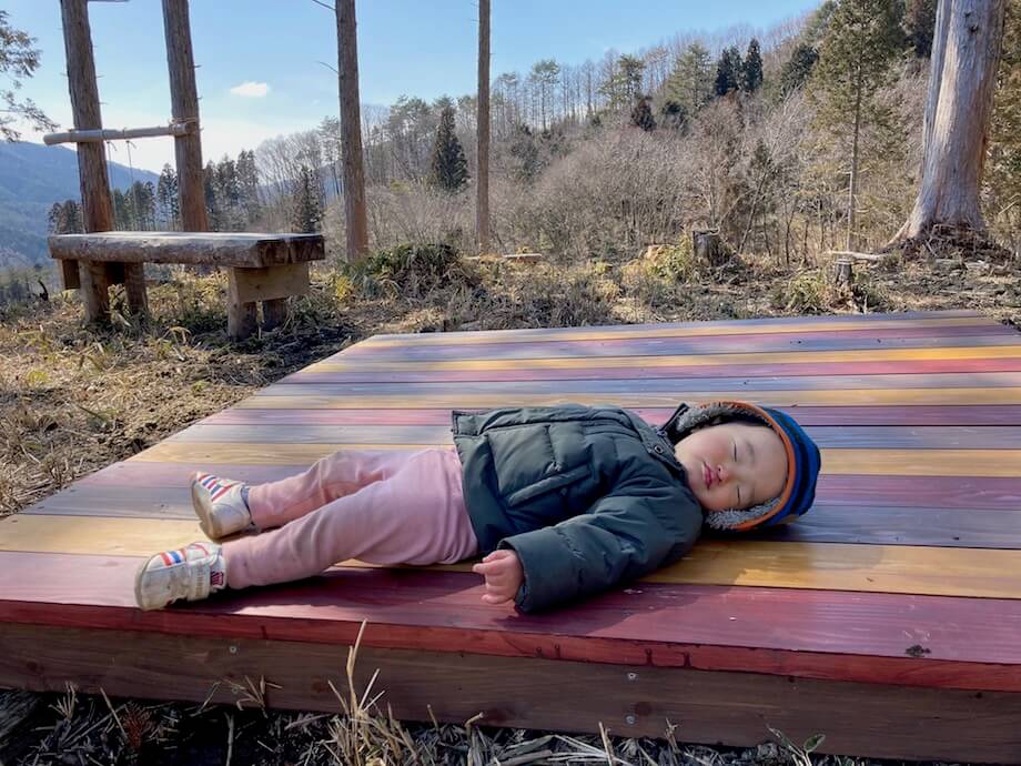 根羽村産まれ、根羽村育ち。今年で2歳の娘はこの美しさが日常。大人になって大都会へ旅立つ時があっても帰ってこれる美しいふるさとがあることをいつでも思い出してほしい。（長野県根羽村 / @yuki21024）