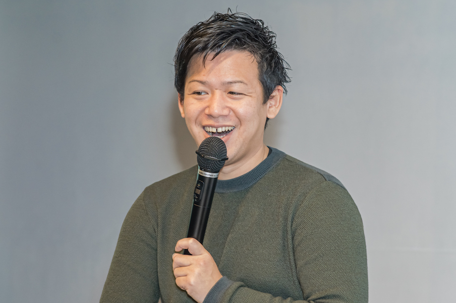 平林 和樹 (Kazuki Hirabayashi) 株式会社WHERE（LOCAL LETTER）代表取締役 / 新卒でヤフー株式会社に入社後、アドテクノロジーエンジニアとして全社MVP、特許を獲得したのち、退職。海外での生活、20社以上の中小企業のITコンサルティング、株式会社CRAZYでの活動を経て、株式会社WHEREを2015年10月に創業。コネクション0から3年で30以上の自治体との取引実績を獲得。自社運営する地域コミュニティメディアLOCAL LETTERでは約400記事を配信しており、全国各地の自治体と取引があるほか、経済産業省の「地域未来牽引企業」にも選出。