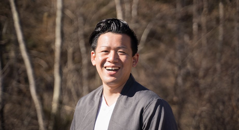 平林 和樹 株式会社WHERE 代表取締役、LOCAL LETTERプロデューサー / ヤフー株式会社、カナダ留学、株式会社 CRAZY を経て、株式会社 WHERE 創業。地域コミュニティメディア LOCAL LETTER は約2万人の会員規模まで成長。人口900人の村で古民家をリノベーションした体験型民泊施設まつや邸は開始9ヶ月で宿泊客180名を突破。地域経済活性化カンファレンス SHARE by WHERE を立ち上げ業界・地域を超えた産学官民の起業家70名以上が登壇。