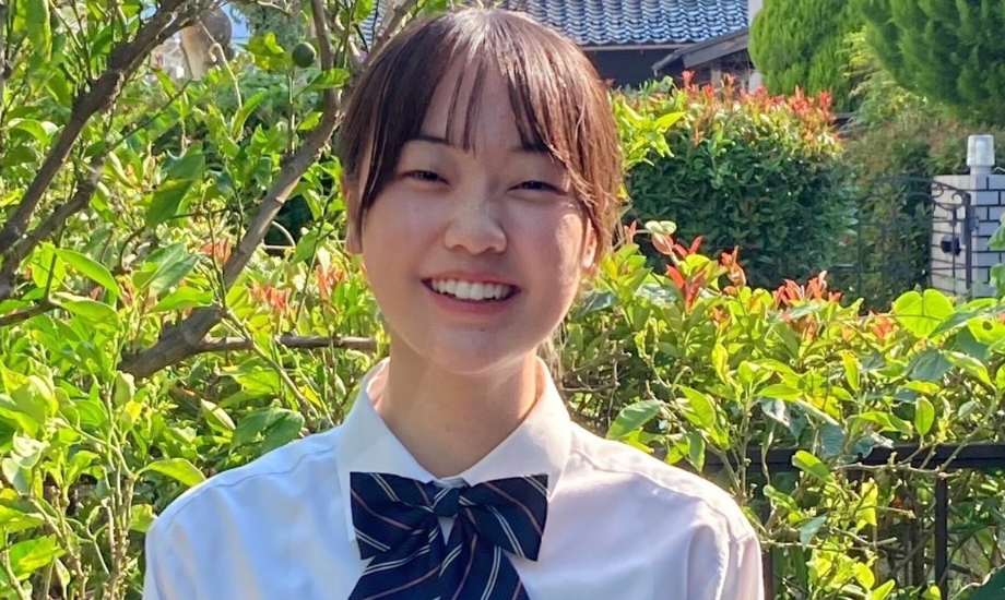 西本 佳乃子（にしもと・かのこ）氏 大津緑洋高校2年生 / 長門市深川出身、長門市立深川中学校。思い描くのは、｢誰もに心の拠り所や好きなものがあって、活き活きと日々を送れる未来｣。自分の｢好き｣の気持ちが原動力の、深川が大好きな高校生。