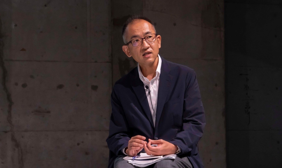 青柳 健司 氏　東武鉄道株式会社執行役員 観光事業推進部長 / 新卒で入社後、開発部門でマンション開発に注力する。その後は、東京スカイツリータウンの開業準備や、東武鉄道の宣伝・営業を歴任。2015年には、インバウンドの増加を背景にグループ横断でインバウンド専門部署を創設。そして2021年6月に新たな観光事業とグループ連携強化のための観光事業推進部がスタートし、部長に就任する。