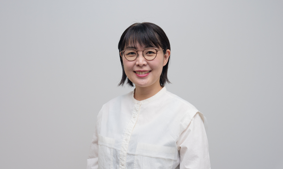 松井 加奈絵 （Kanae Matsui）氏 エクスポリス合同会社CEO、東京電機大学システムデザイン工学部情報システム工学科准教授 / 慶応義塾大学KMD研究所リサーチャー。慶応義塾大学にて博士（メディアデザイン学）取得後、国内外の様々なスマートシティ、スマートコミュニティプロジェクトに研究者として参画。現在は地域課題抽出や解決を行うためのデータ流通プラットフォームの社会実装に従事。