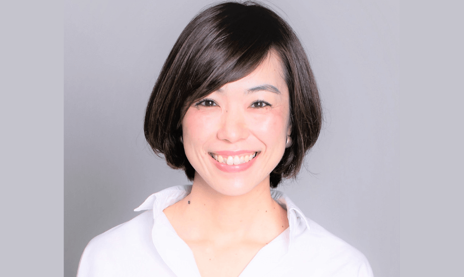 工藤 七子 氏　社会変革推進財団常務理事 / 大学卒業後、日系大手総合商社勤務を経てアメリカの大学院で国際開発学の修士号を取得。大学院在学中、インパクト投資ファンドのパキスタン事務所でのインターンに参加。帰国した 2011 年より、日本財団へ入会し、日本ベンチャーフィランソロピー基金、ソーシャルインパクトボンド事業、GSG国内諮問委員会など様々なプロジェクトに携わる。2017年4月に日本財団からスピンアウトする形でSIIFを設立し常務理事に就任、インパクト投資や社会起業家支援など事業全般の企画・推進を統括。