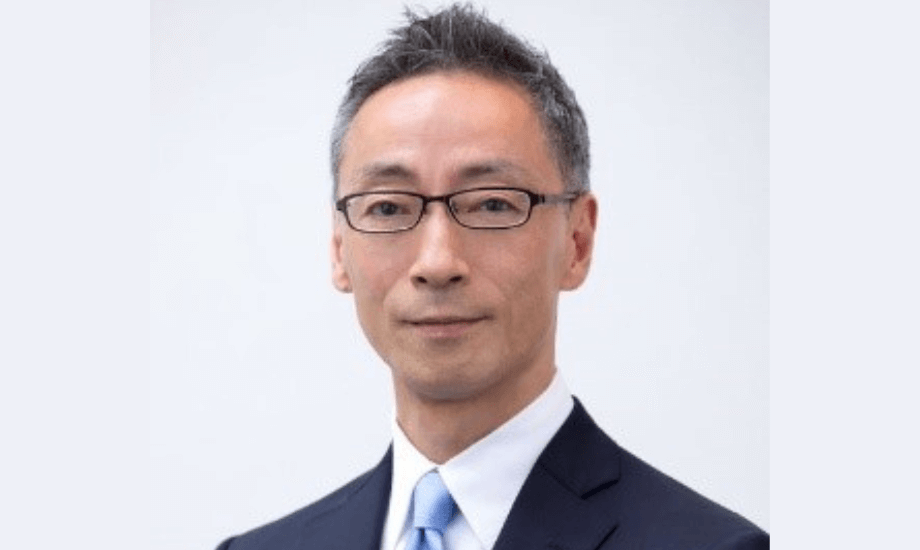 青井 浩 氏　株式会社丸井グループ代表取締役社長 代表執行役員 CEO / 1986年当社入社、2005年4月より代表取締役社長に就任。創業以来の小売・金融一体の独自のビジネスモデルをベースに、ターゲット戦略の見直しや、ハウスカードから汎用カードへの転換、SC・定借化の推進など、さまざまな革新を進める。ステークホルダーとの共創を通じ、すべての人が「しあわせ」を感じられるインクルーシブな社会の実現をめざす。著書に『丸井グループ社長 青井浩が賢人と解く サステナビリティ経営の真髄』（日経BP）。