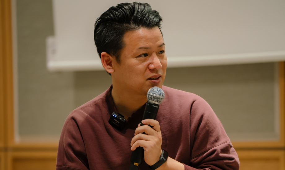 平林 和樹 株式会社WHERE 代表取締役、内閣府地域活性化伝道師、ふじよしだ定住促進センター理事 / ヤフー株式会社、カナダ留学、株式会社 CRAZY を経て、株式会社WHERE創業。約2万人の会員を持つ地域コミュニティメディア「LOCAL LETTER」、産学官民の起業家70名以上が登壇する地域経済サミット「SHARE by WHERE」など地域、業界を超えた共創を創出。長野県根羽村で一棟貸し宿を立上げ事業譲渡など独自の事業作りで活動中。