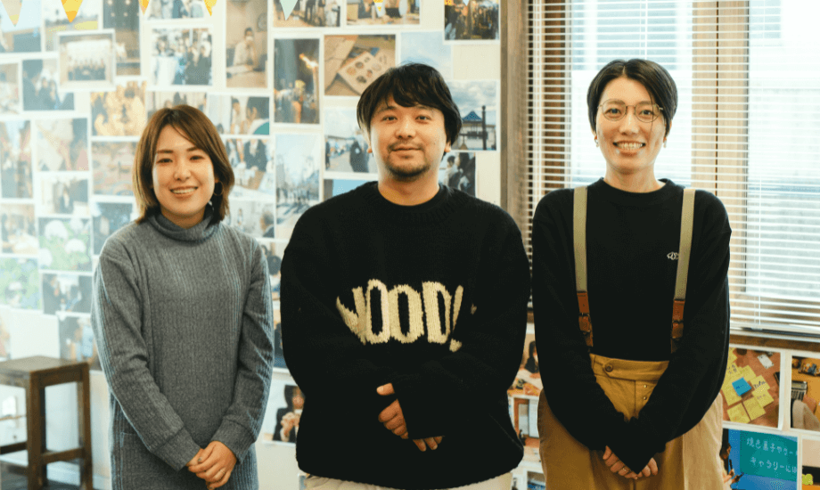 特別取材合宿 取材先での一枚。1番右がミシリさん。
