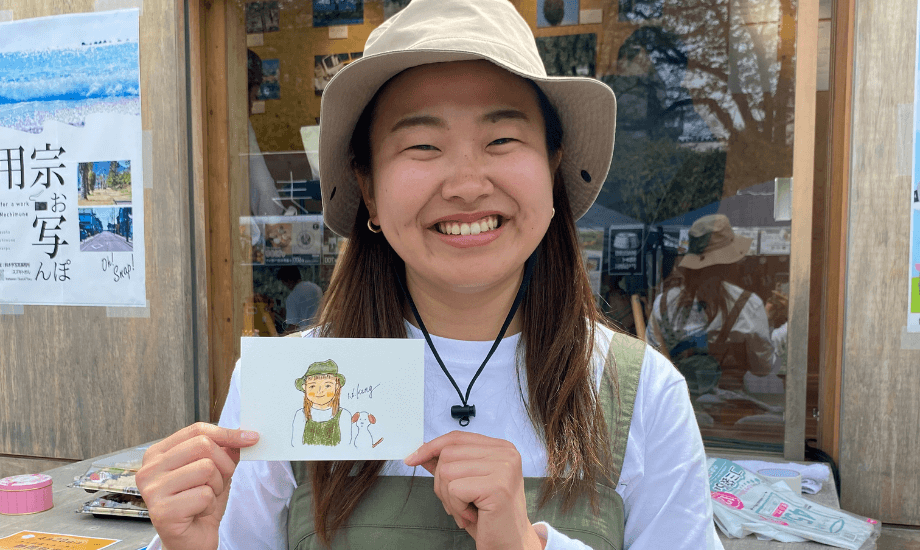 星野晴香(ほしの はるか)氏 静岡市地域おこし協力隊 / 大学卒業後、フリーランスと”複数のわらじ”状態でキャリアをスタート。気づけば地域おこし協力隊として静岡市へ移住し地方生活を開始。現在は多拠点コミュニティサービス「ADDress」を使いながら全国の面白い人に会いに行く日々を過ごす。