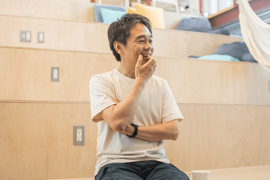 コミュニティや仲間の話しになると自然と笑みがこぼれてくる。小高の良いムードを感じた瞬間でした。 photo by Ryosuke SAKAI（LON）