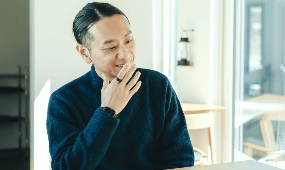 従業員についてお話しされる安部さん。眼差しは暖かい。