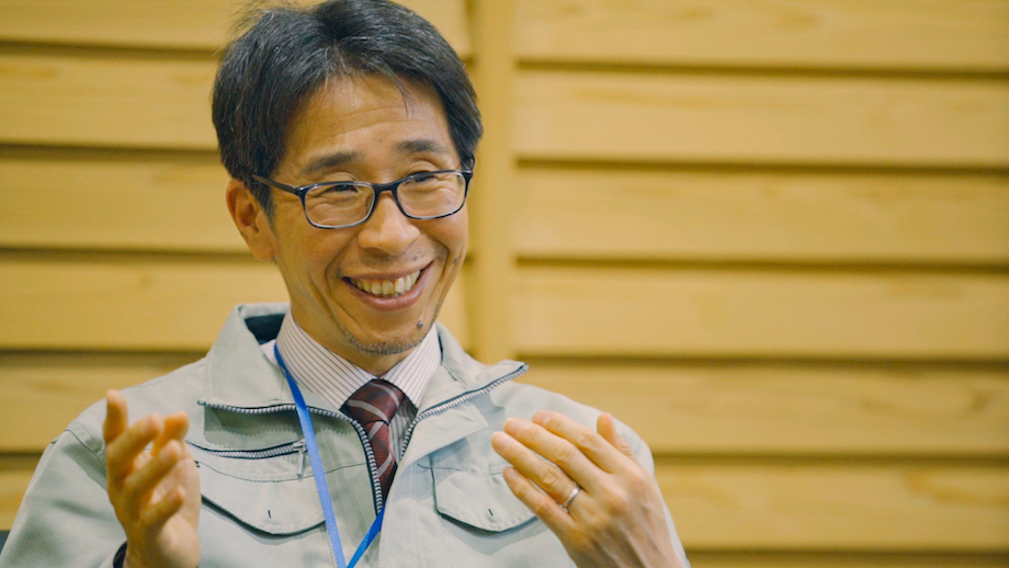 鈴木秀和総務課長