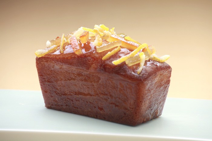広島瀬戸田レモンのパウンドケーキ 1,500円(税抜)