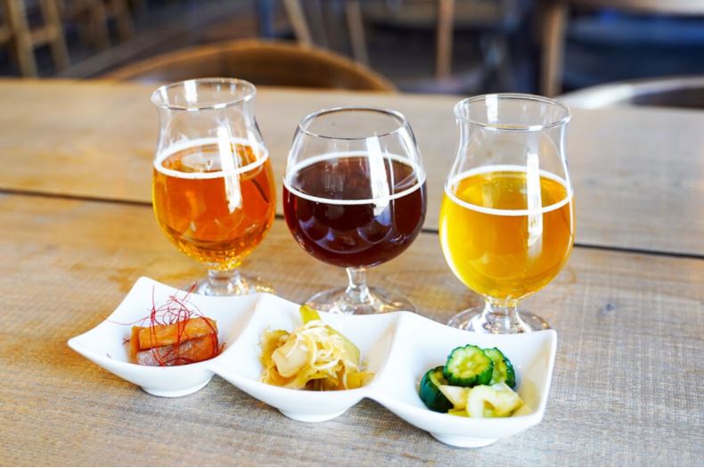 定番の3種のビール(北海道乙部ブリューイング公式オンラインショップより引用)